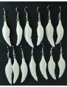 Pendientes de hueso Pluma